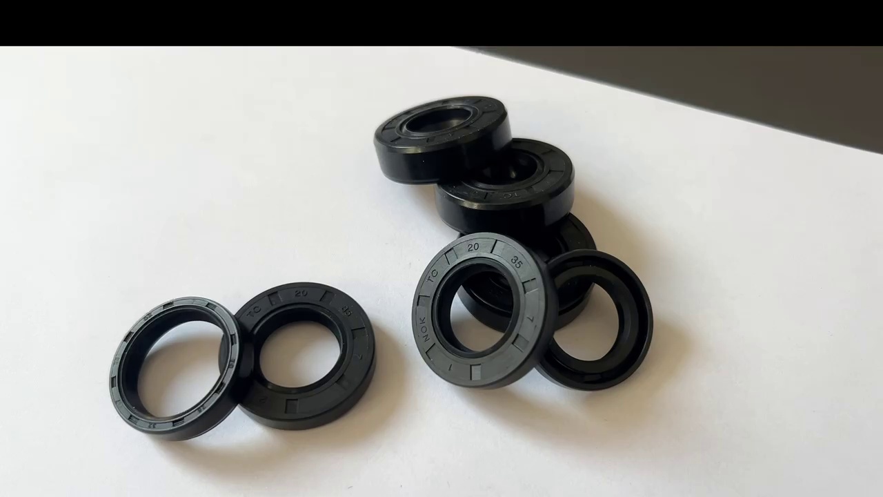 Nitrile rubber skeleton oil seal