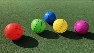Inflatable ball