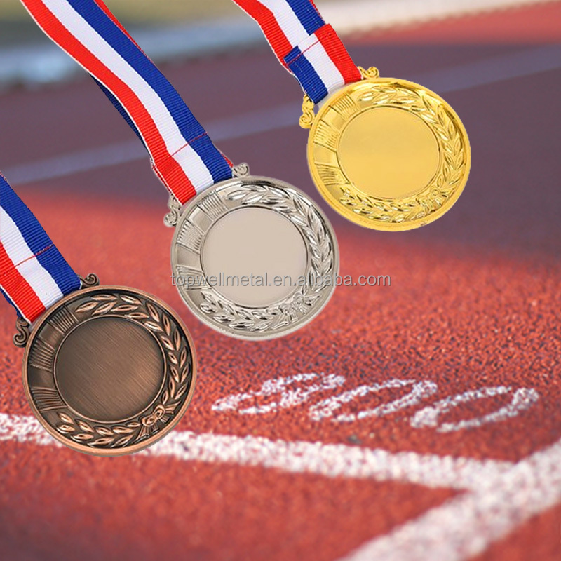 Médaille de prix Sports Metal Sports à blanc personnalisé bon marché