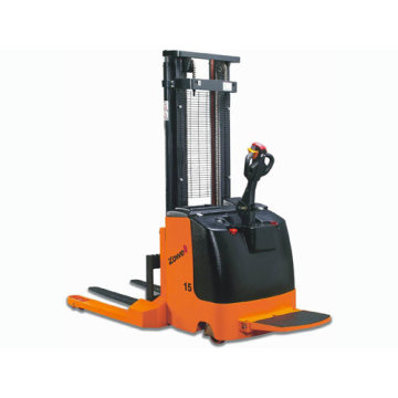 Electric Straddle Stacker 1,5 տոննա 2,5 մ