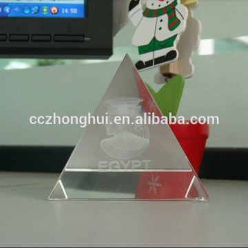3D laser engraving crystal glass pyramid