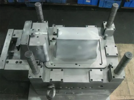 Cup Body Injection Mould