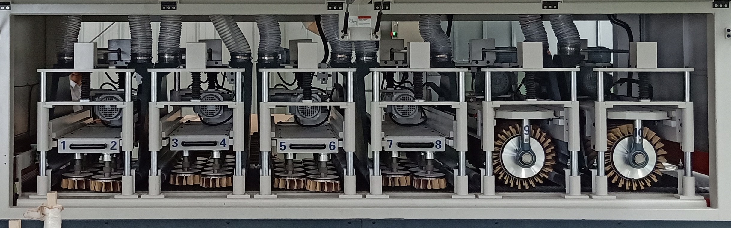 Solid wood special shape sanding machine