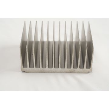 Precision engineering aluminum extrusion radiator