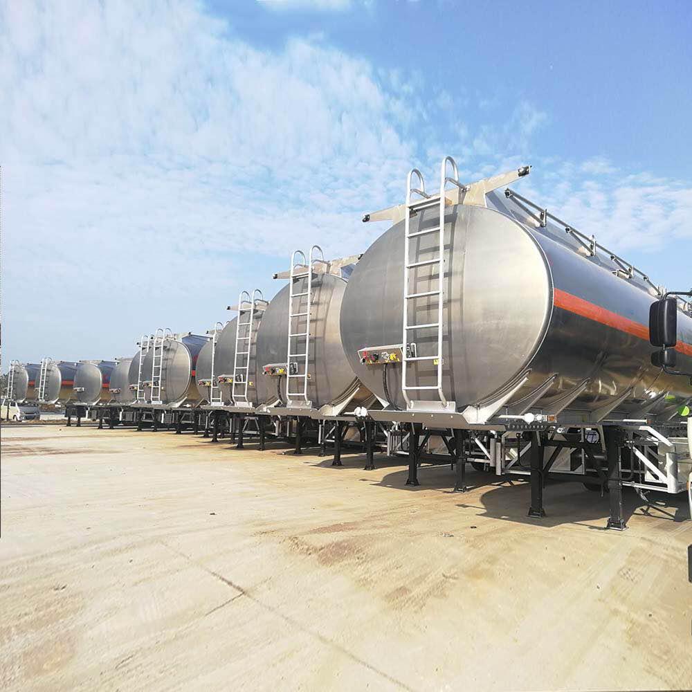 Chengda Yolanda Aluminum Fuel Tank Trailer 4 Jpg