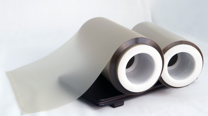 Low crystalline PEEK polyether3 Low crystalline PEEK polyether3