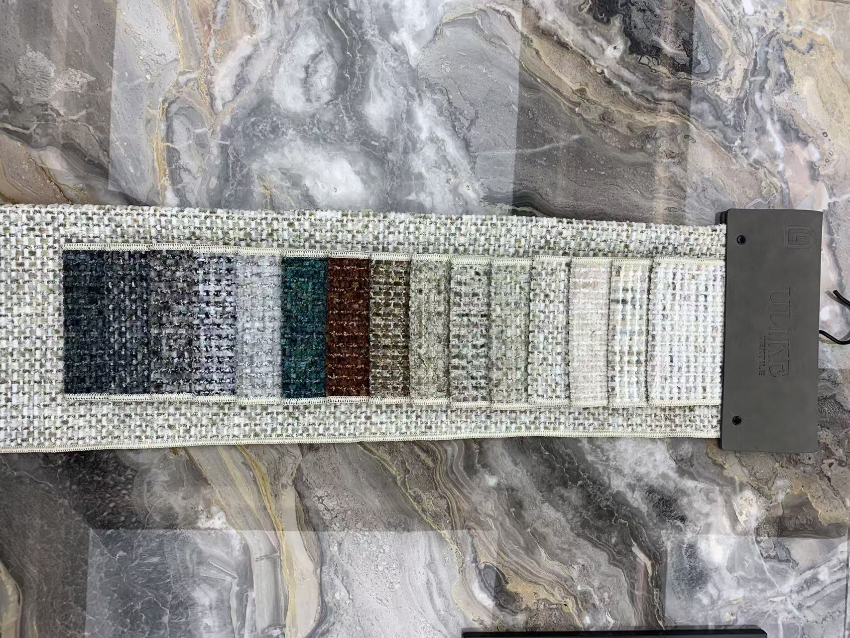 Crosshatch Pattern Upholstery Fabric for Sofa