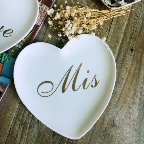 Amor Creativo En Forma De Corazón En Placas Decoración De Boda