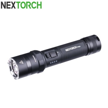 Lampe de poche tactique haute lumens P84 avec des options de personnalisation et un interrupteur à double queue