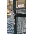 3D-geschweißtes Maschendrahttor mit passendem Zaun
