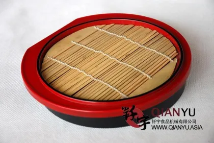 Round Cold Noodles Dish