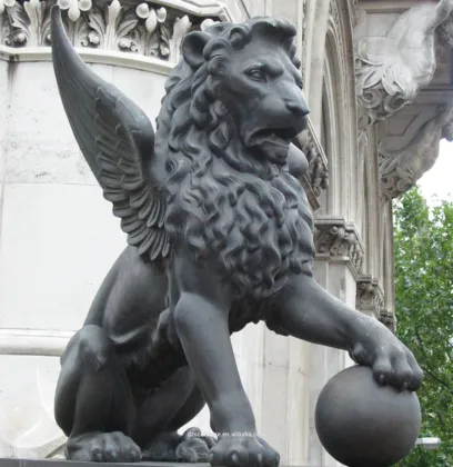 2018 hot sale columbia small bronze flying lion statue