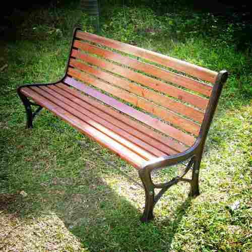 Leisure iron bench G275