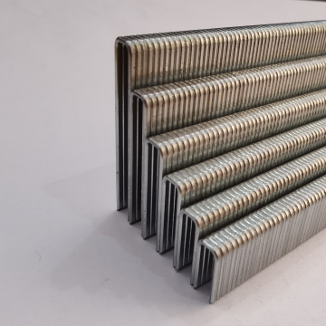 18GA Galvanized Finishing Medium Wire Staples, Stapler & Tool Set