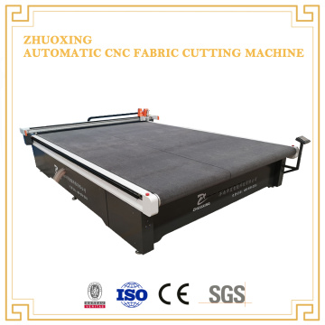 Machine de coupe de tissu pour couper les vêtements de vêtements