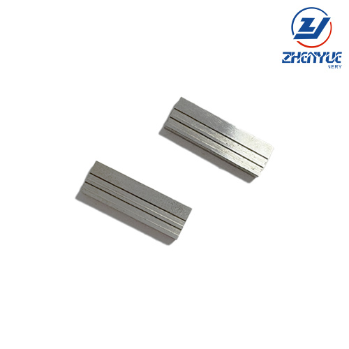 Machine Bristle guide slot