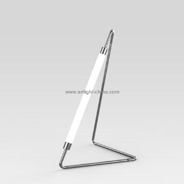 Lampada scrivania LED Stick-supporto creativo e moderno