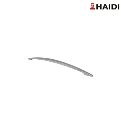 Slim Crescent Profile Pull