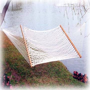 rope hammock with spreader bar
