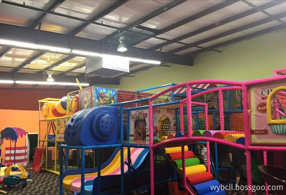 สนามเด็กเล่นในร่ม indoor playground