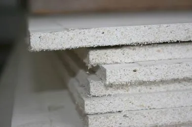 Glass magnesium board