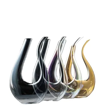 Lead-Free Luxury Liquor with Unique Decanter