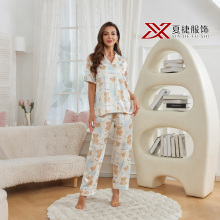 Сімпатычны набор адзення для адпачынку з прынтам плюшавага мядзведзя