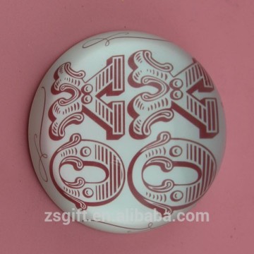 Factory Direct Supply hot sale book house crafts glass paperweight