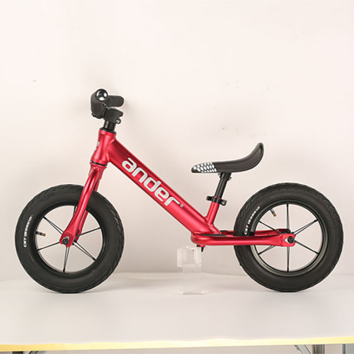 A small bicycle for children aged 2-6