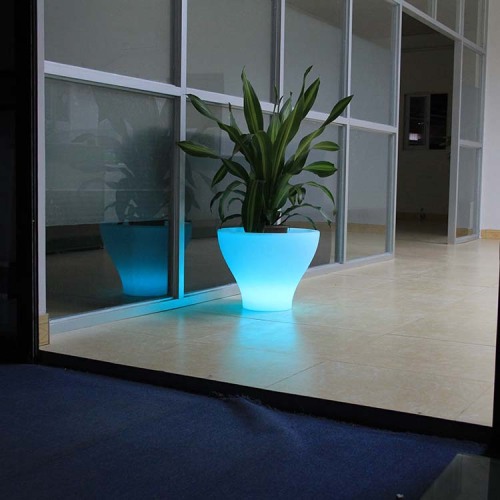 Plastic Illuminated Flower Pot Home Decoration LED Planter