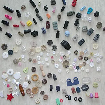 Plastic Buttons, Toggles, Shell Buttons, Wood Buttons