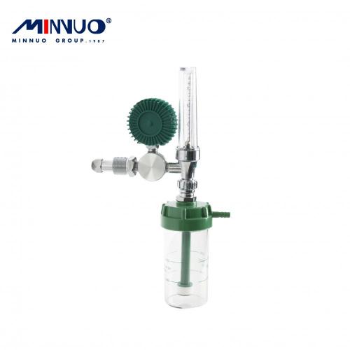 CE medical pressure regulator with flow meter