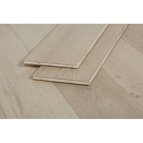 Light Color Oak Engineered Wooden Floors