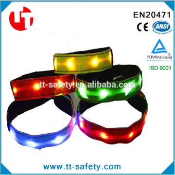 difference colors PVC EN 13356 safety warning reflective led armband for night runner