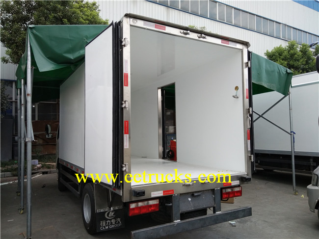 2 TON Refrigerator Freezer Trucks