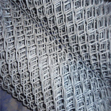 PVC coated or Galvanized Chain Link Fence