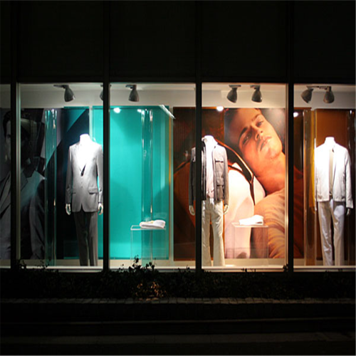High transparency power saving transparent screen wall