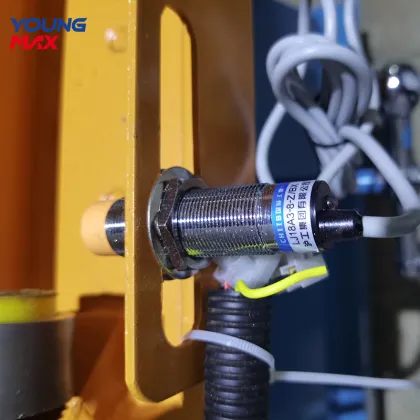 Cooking pot internal automatic polishing machine