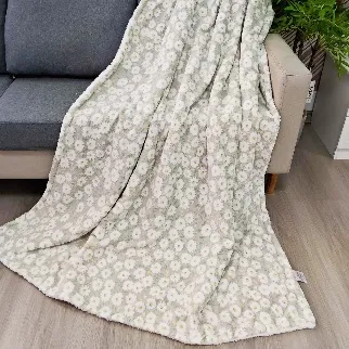 Embossed Jacquard Small Floral Blanket