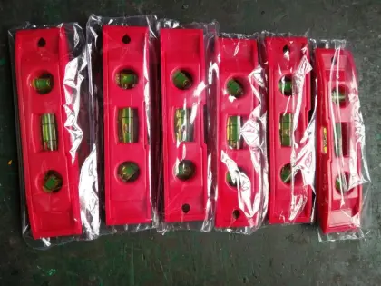 6"torpedo spirit level