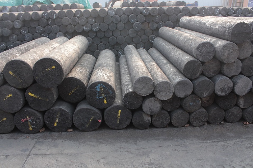 High carbon graphite electrode resistivity