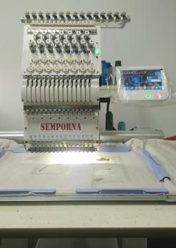 Single head computerized embroidery machine