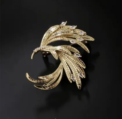 Classical enamel phoenix brooch