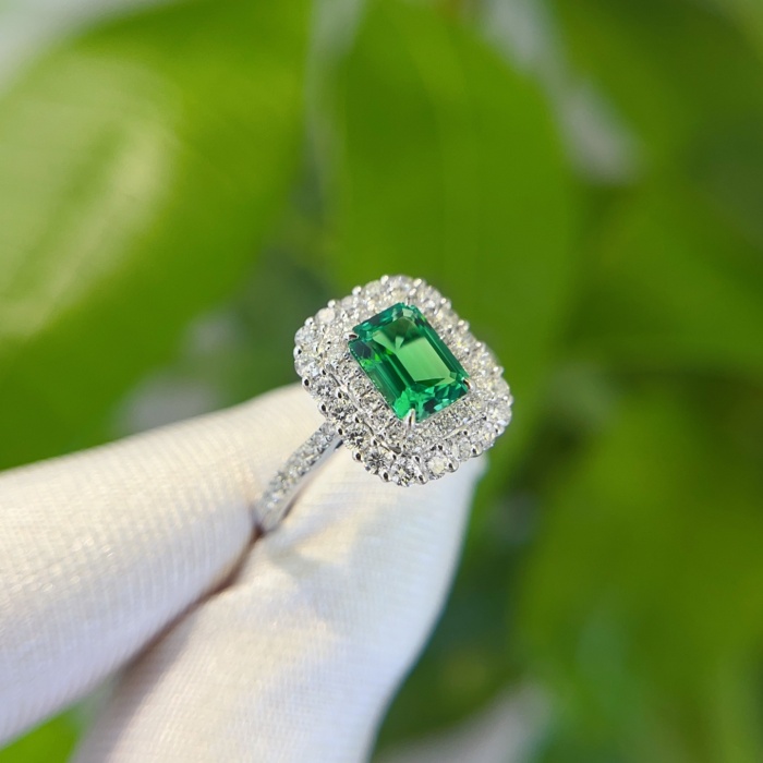 18K Lab 에메랄드 약혼 반지 더블 헤일로 커스텀