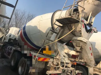 Used Hino 700 Mixer Truck