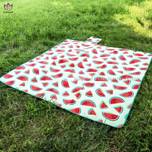 Outdoor Picnic Blanket printing waterproof picnic mat Outdoor picnic blanket Supplier