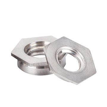 Pengencang stainless steel yang dipasivasi: jenis, aplikasi, dan karakteristik