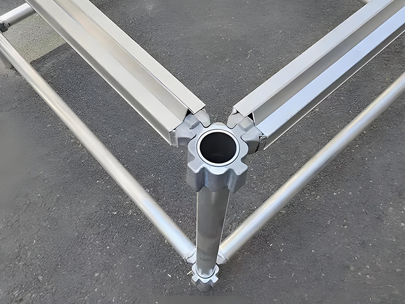 Aluminum demountable stage