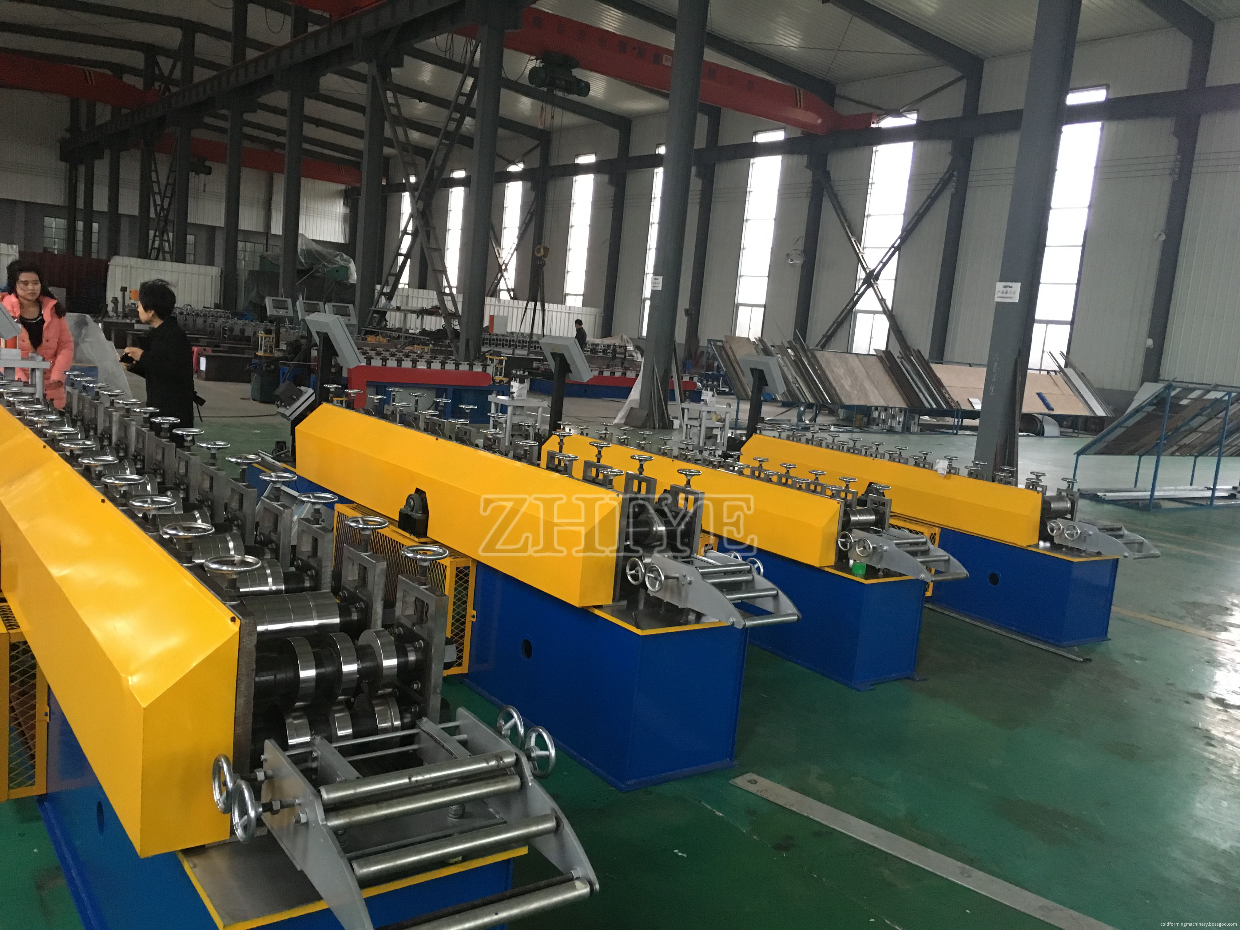 Metal Roller Shuttering Door Cold Rolling Form Machine