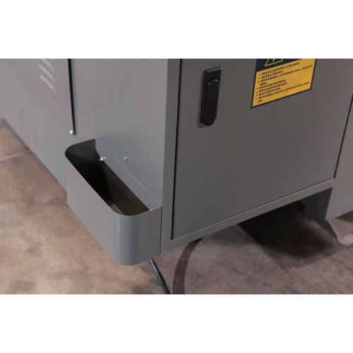 Sega a nastro standard per taglio metalli P138S